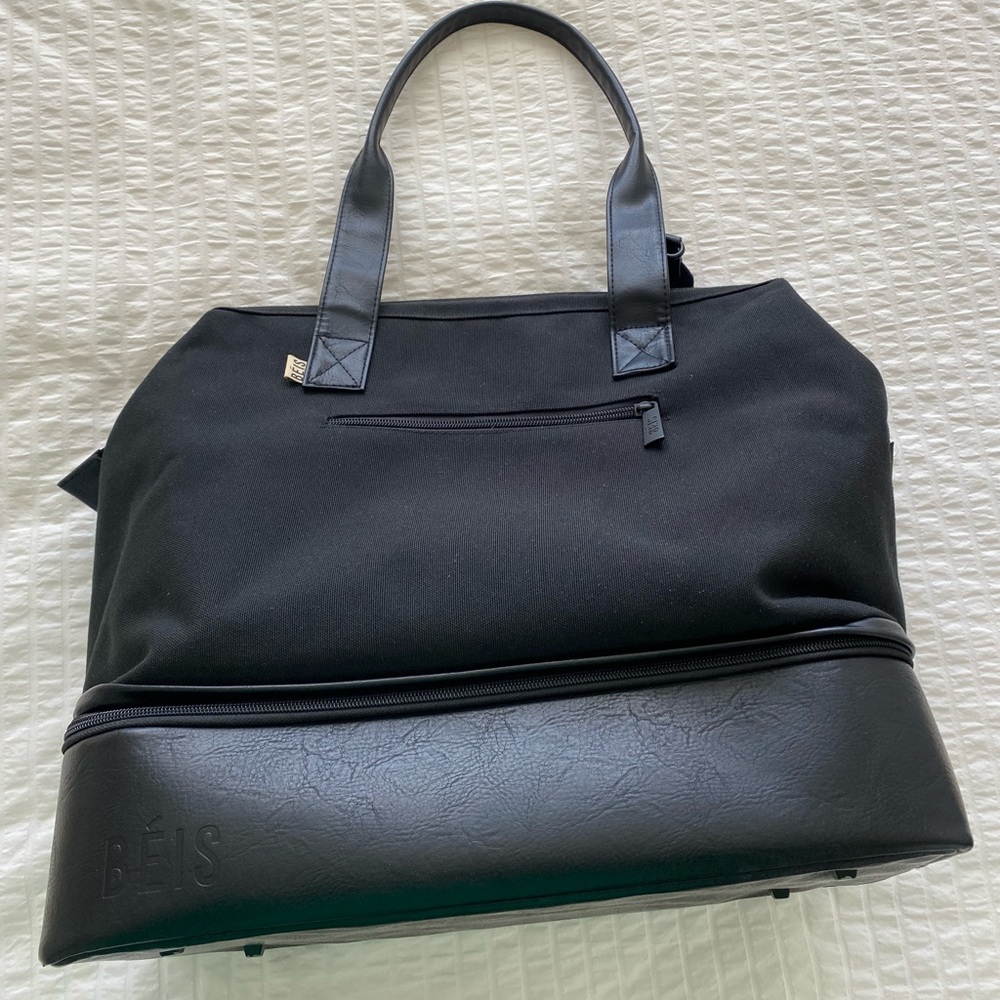 Beis Mini Weekender
